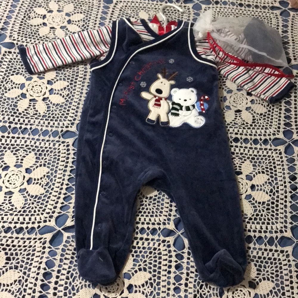 First Moments Layette 3pc Velour Baby Set